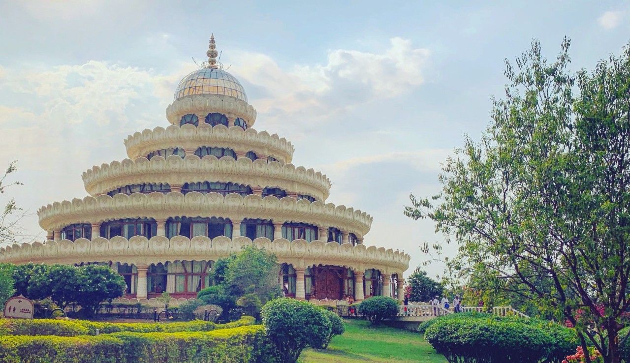 Art of Living Ashram